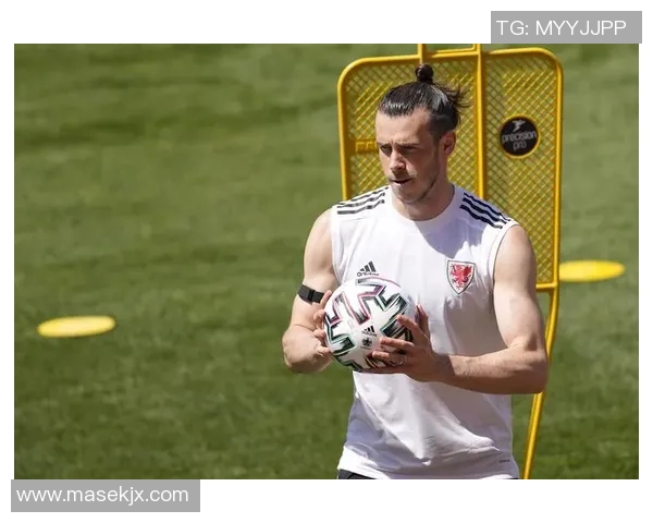 瑞士足球天才贝尔:从少年成长为世界级巨星的辉煌历程 瑞士足球天才贝尔:从少年成长为世界级巨星的辉煌历程