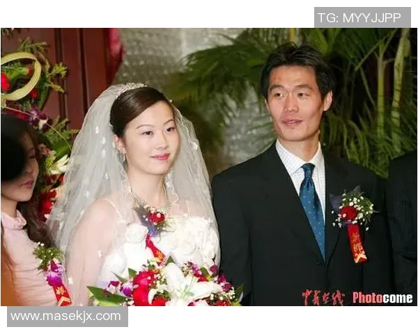 足球明星妻子背景揭秘 揭示她们与球星成婚前的非凡人生